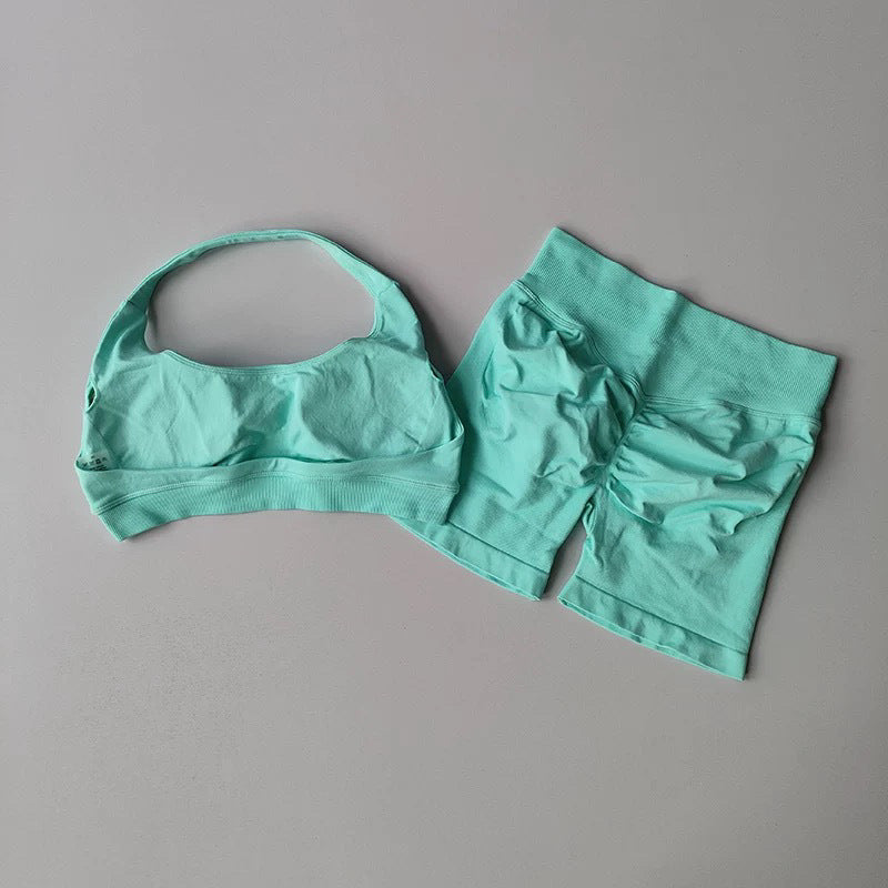 Butt-lifting workout pants