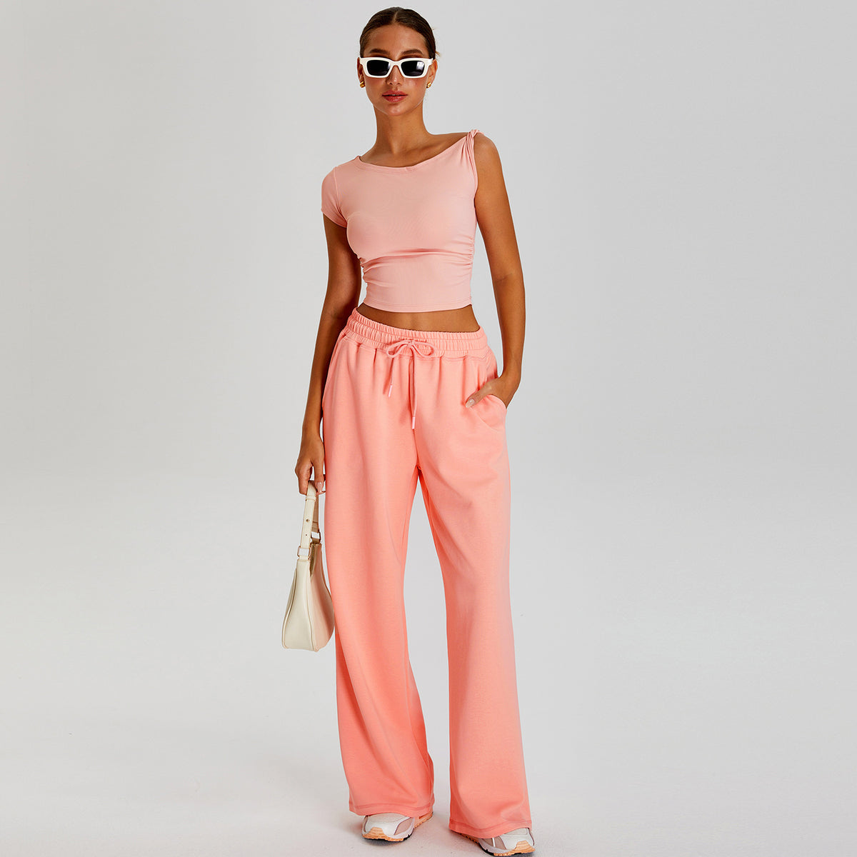 Women's sportswear