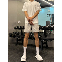 Fitness workout shorts, solid-color pants, casual three-quarter-length pants.