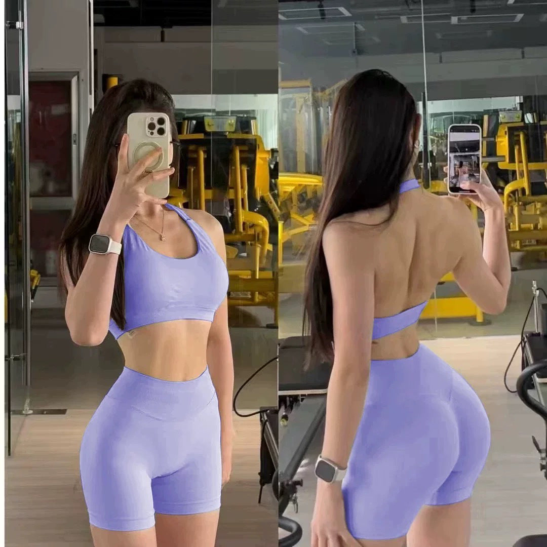 Butt-lifting workout pants