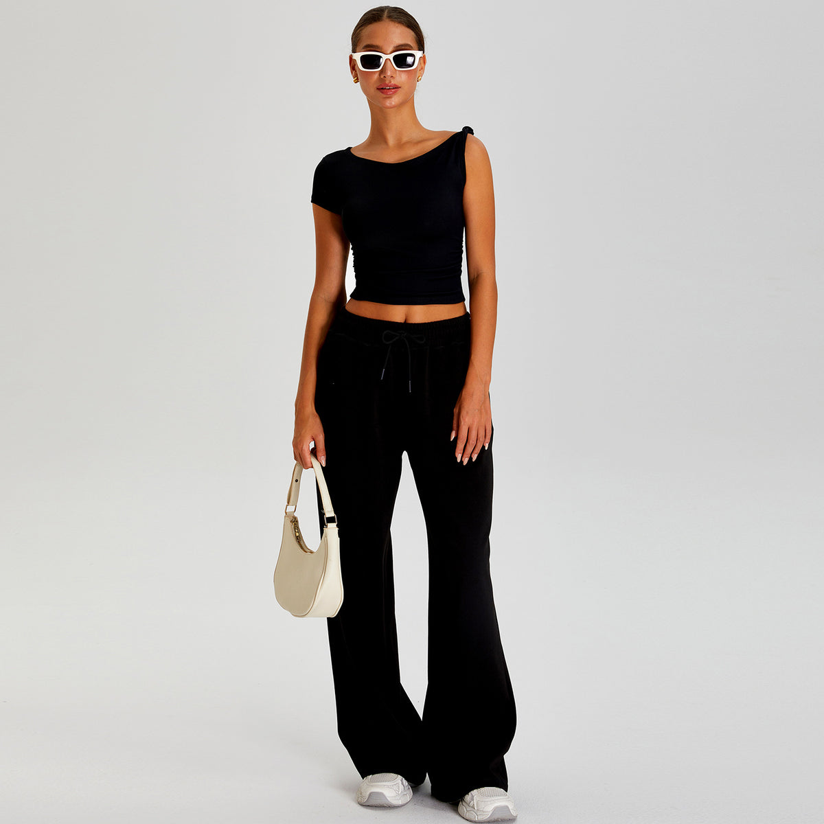 Women's sportswear